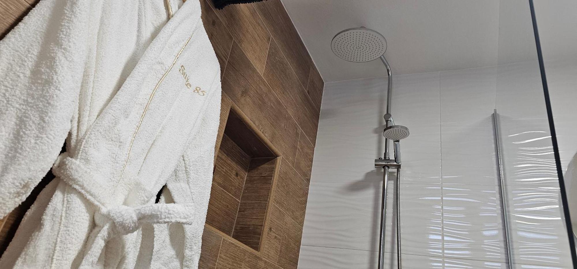 Suite 85, Villa Boutique Privada Con Piscina อิคอดเดลอสวินอส ภายนอก รูปภาพ